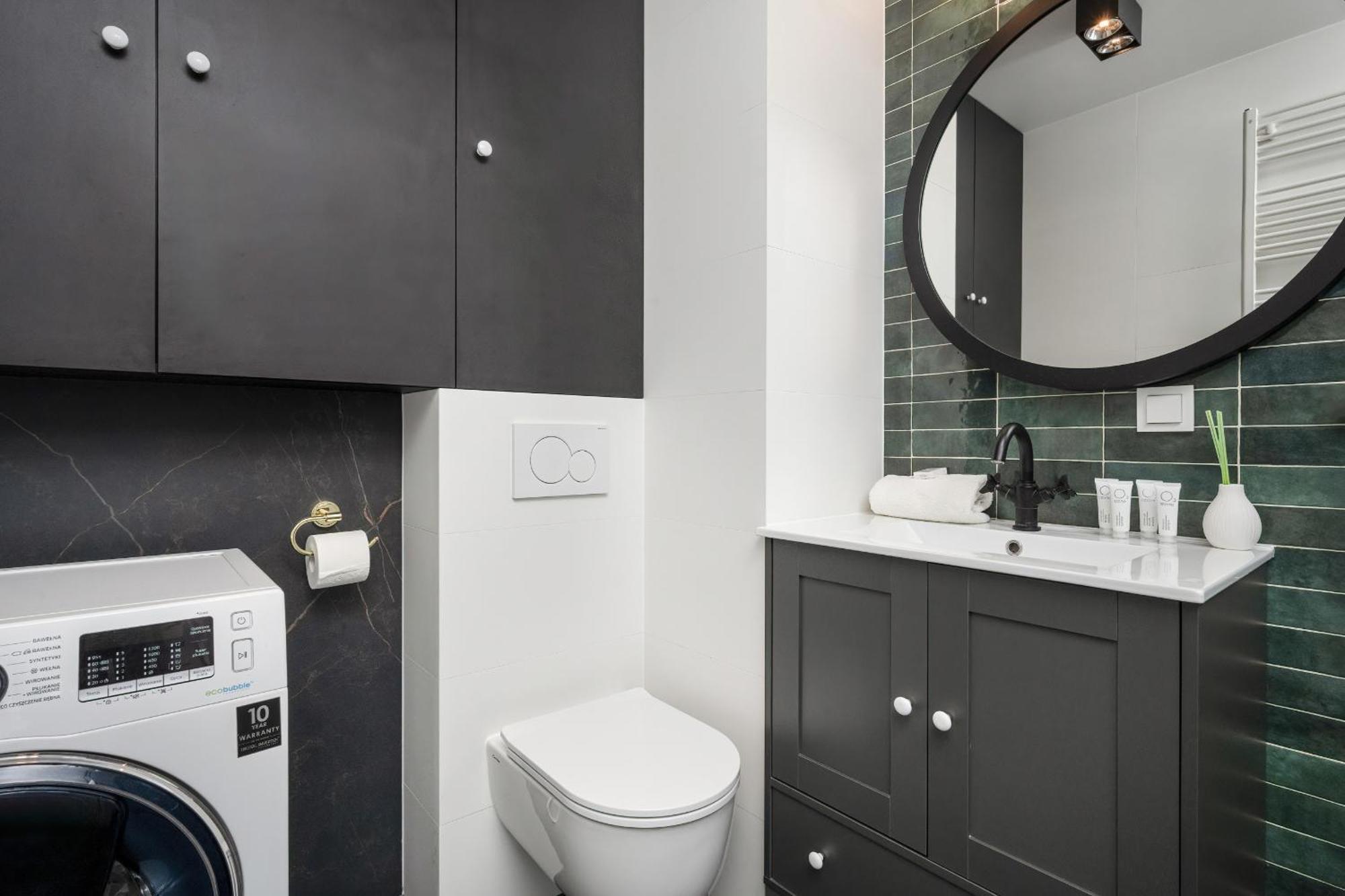 Modern Classic In Kepa Mieszczanska By Renters Apartment *